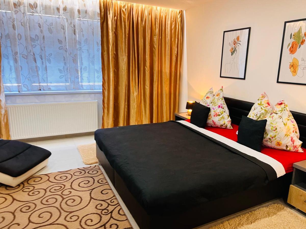 Sparrow Apartmens - Vrabcia Ulica 9, โกชิเซ ภายนอก รูปภาพ