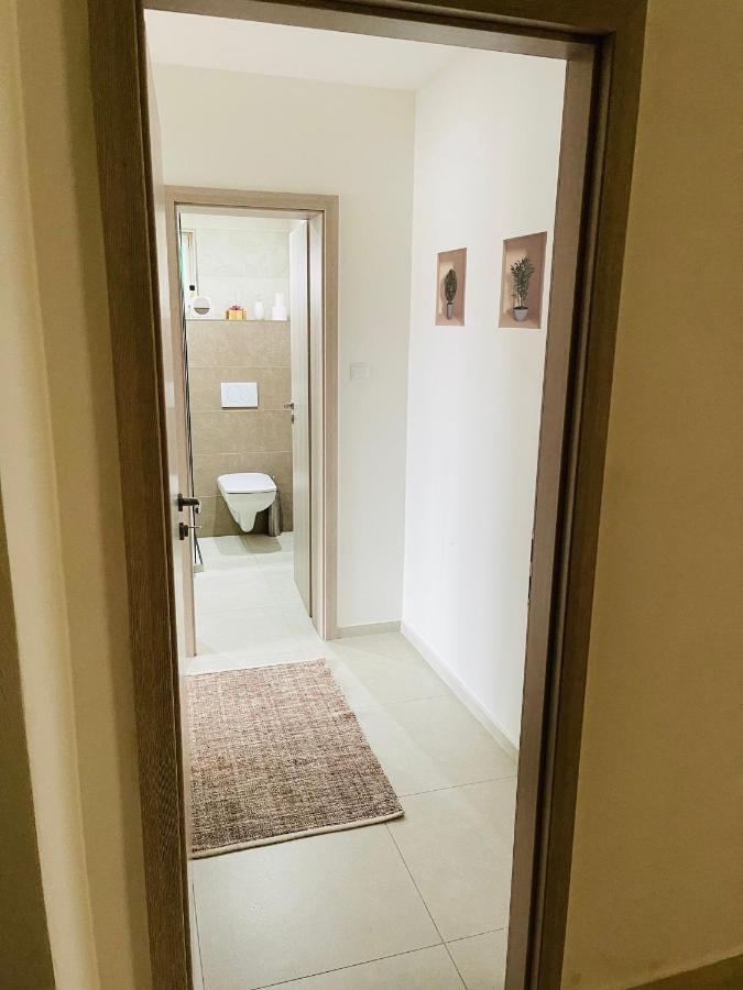 Sparrow Apartmens - Vrabcia Ulica 9, โกชิเซ ภายนอก รูปภาพ